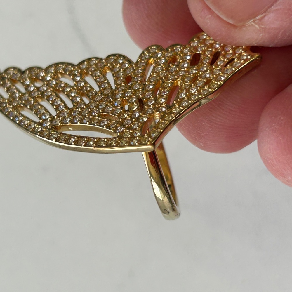 Excellent condition gorgeous Swarovski crystal half butterfly necklace and ring - Picture 5 of 15